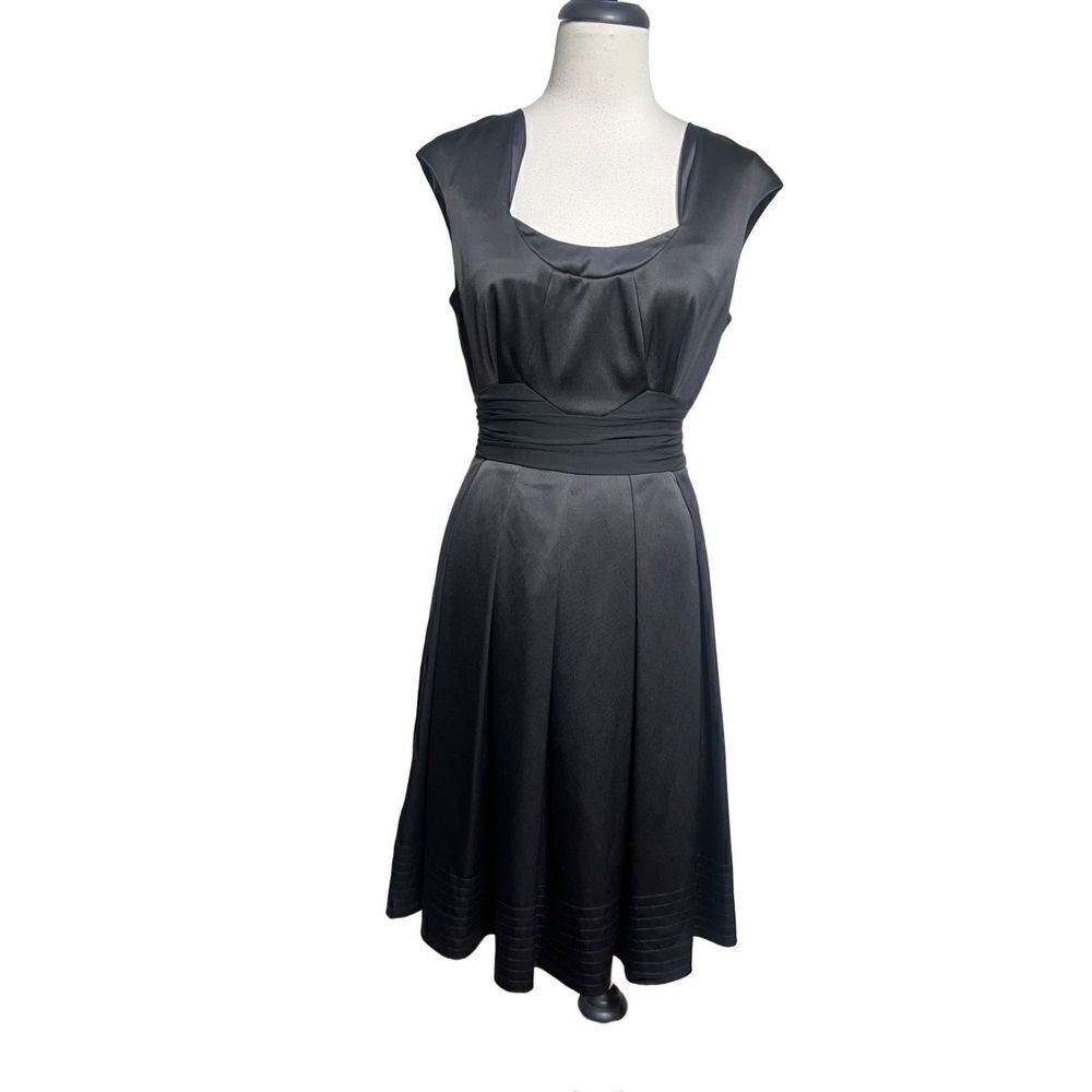 Jackie Jon Sleeveless Silky Little Black Dress Cocktail Formal Dress Size 4